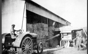 AGRICULTURE Moissonneuse lieuse Marsanne vers 1940 ADD